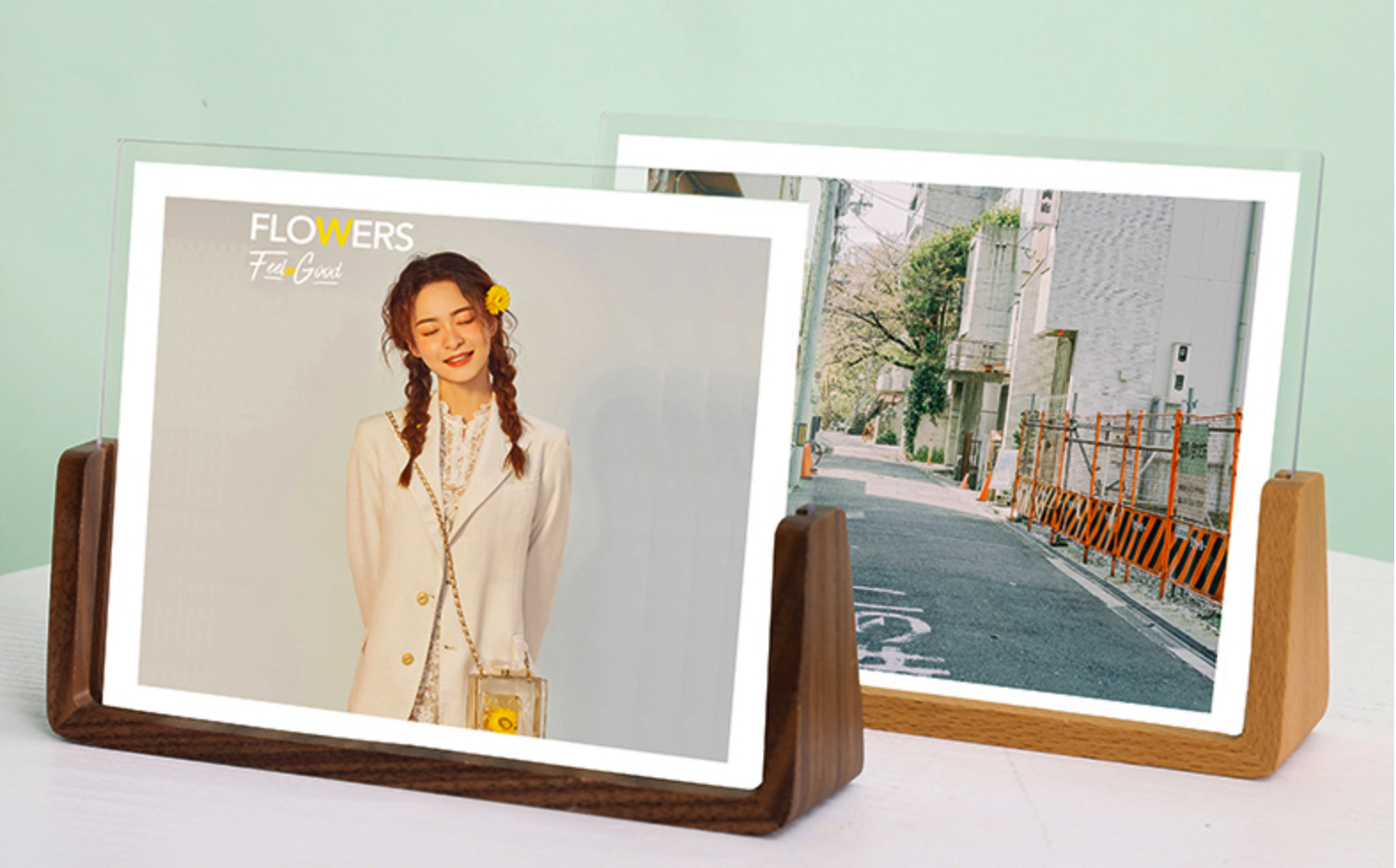 Minimalist Wooden Bar as Photo Frame Display with Photo Printing – lomo ...